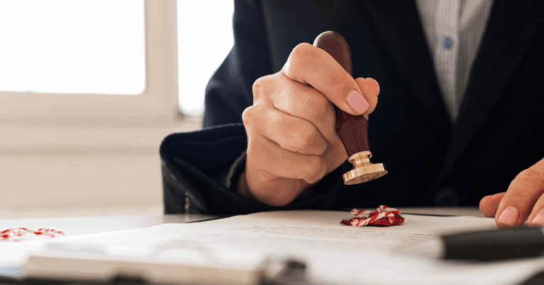 What Is the Difference Between an Oath and an Affirmation?